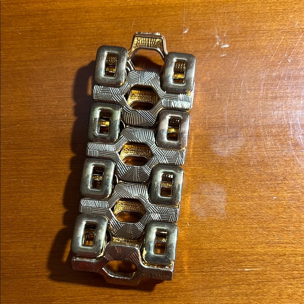 Vintage Gold-Tone Geometric Bracelet